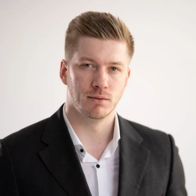 Микита Гуппал